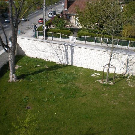 Residence Hoteliere Laudine แร็งส์ ภายนอก รูปภาพ