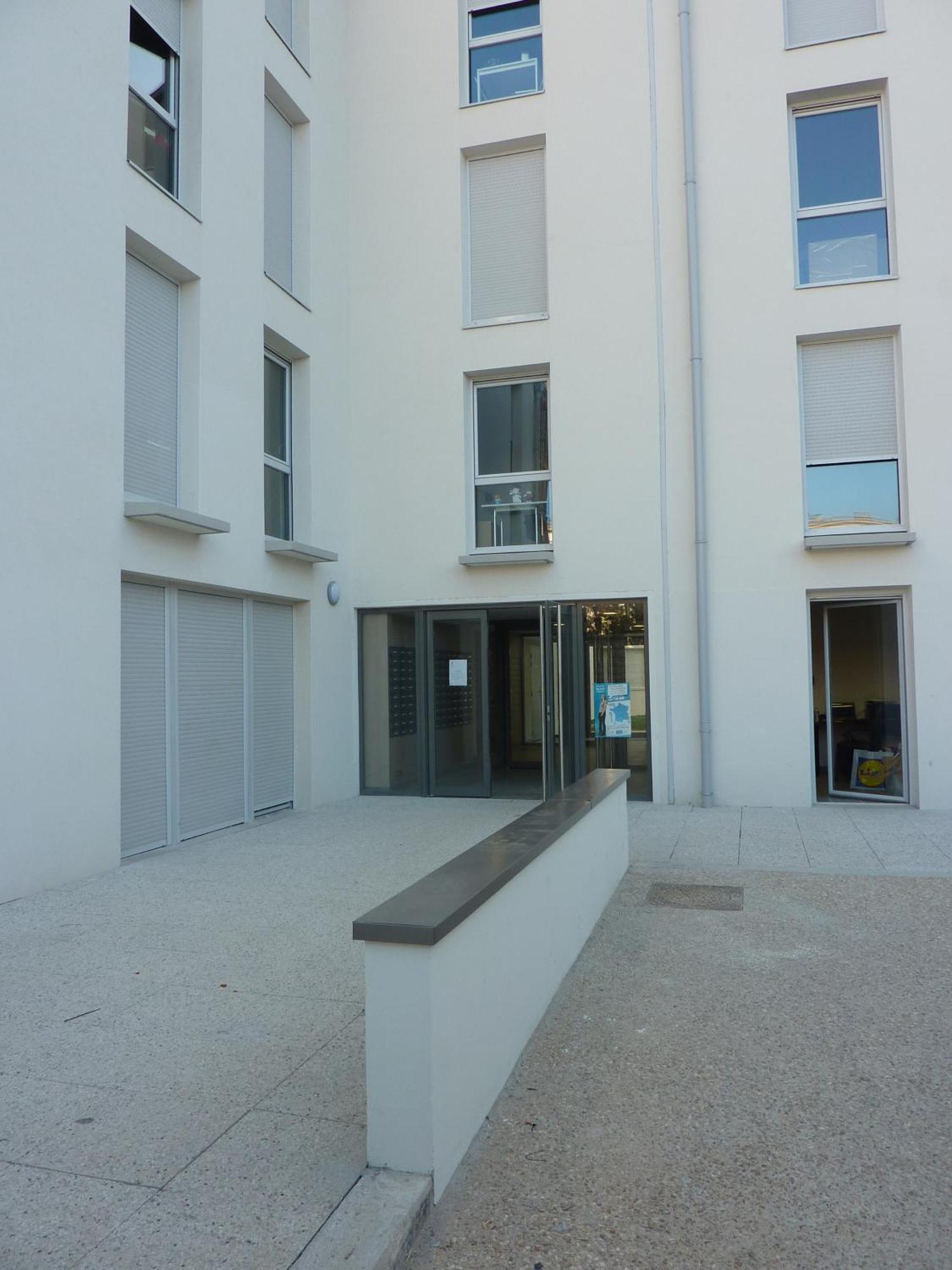 Residence Hoteliere Laudine แร็งส์ ภายนอก รูปภาพ