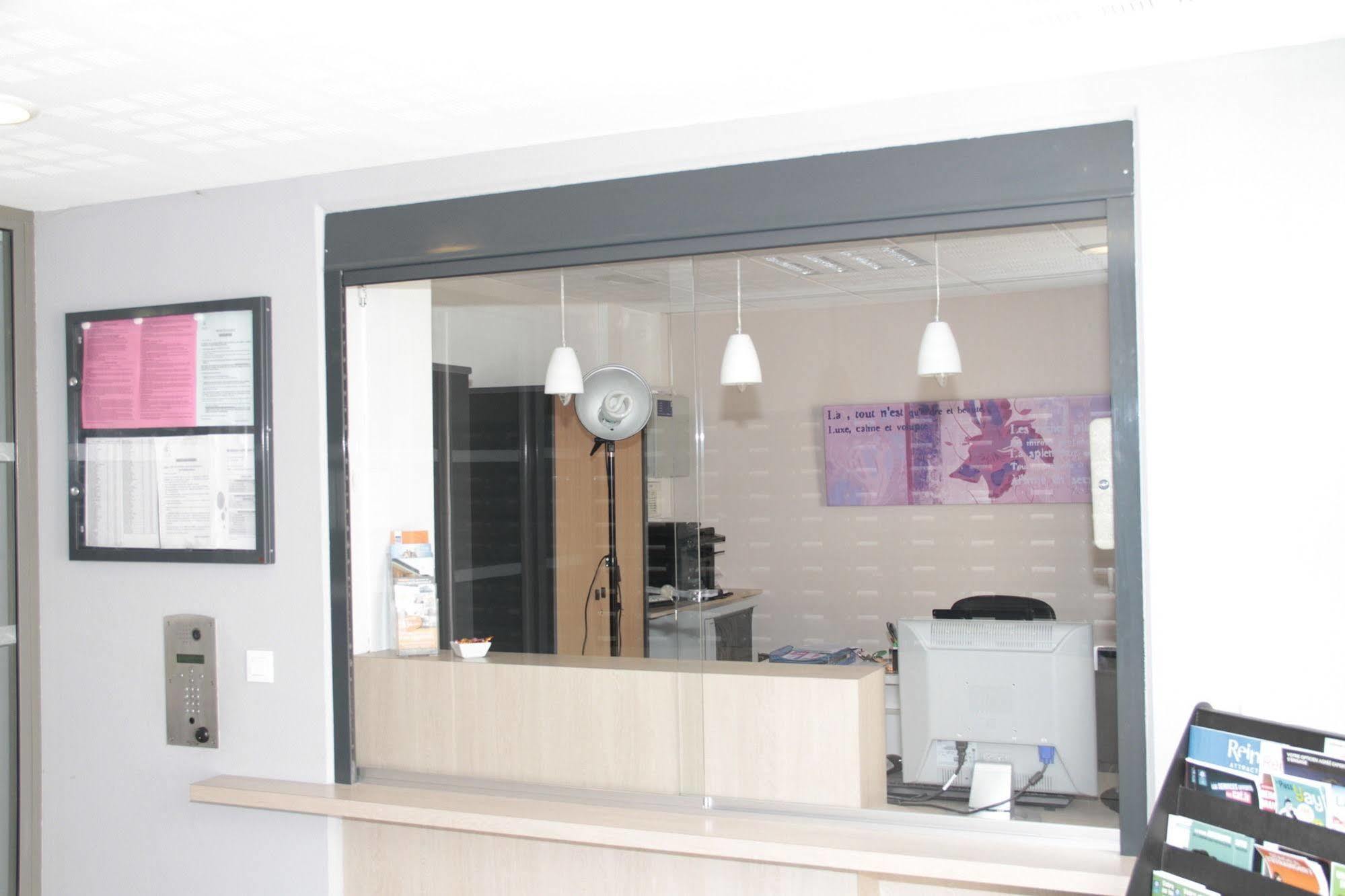 Residence Hoteliere Laudine แร็งส์ ภายนอก รูปภาพ